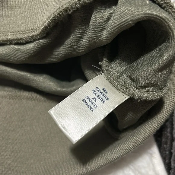 BKE Buckle Women’s Olive Green Quilted Pullover Hoodie Size Medium - Picture 12 of 16